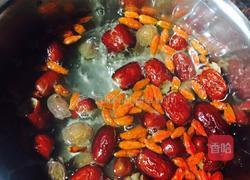 姜糖红枣枸杞桂圆糖水的做法图解2