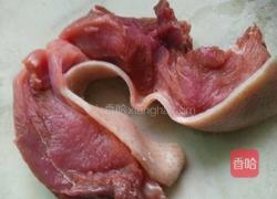 酸甜山猪肉的做法图解1