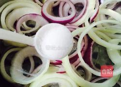 炸洋葱圈的做法图解1