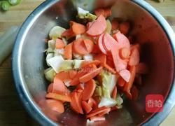 泡菜炒猪皮的做法图解3