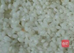 珍珠糯米丸子的做法图解1