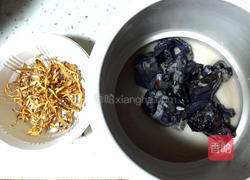 虫草花枸杞炖乌鸡汤的做法图解1