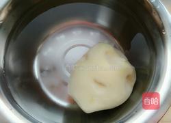 土豆炖蘑菇的做法图解3