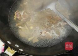 酸辣鸡珍的做法图解1