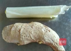 木耳肉馄饨的做法图解2