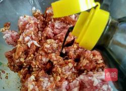 木耳肉馄饨的做法图解4