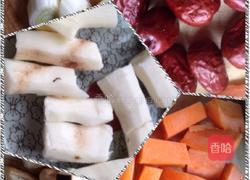 清淡排骨汤的做法图解1