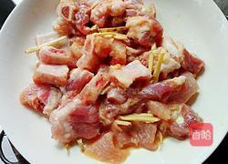 排骨煲仔饭的做法图解2