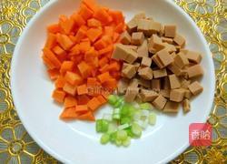 火腿肠玉米粒的做法图解2