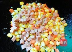 火腿肠玉米粒的做法图解6