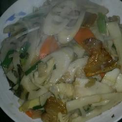 腊肉炒竹笋的做法[图]