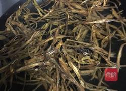 黄花菜干烧肉的做法图解2