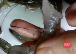 炸凤凰尾虾的做法图解2