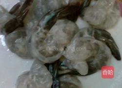 炸凤凰尾虾的做法图解4