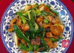 大蒜炒腊肉的做法图解12