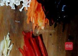 酸辣汤(开胃汤)的做法图解2