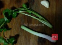 茄汁开背虾的做法图解3