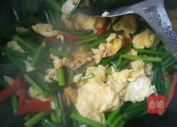 韭菜苔炒鸡蛋的做法图解8