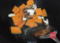 香菇肉沫拌南瓜的做法图解5