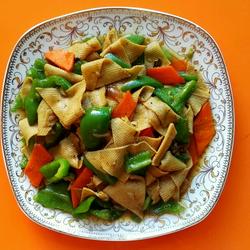 尖椒干豆腐的做法[图]