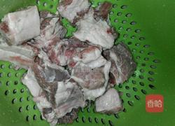 排骨蒸南瓜的做法图解1