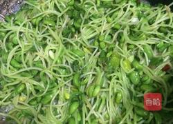 炒绿豆芽的做法图解4