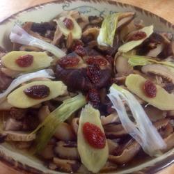 香菇蒸土鸡的做法[图]