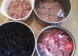 三鲜紫菜汤的做法图解1