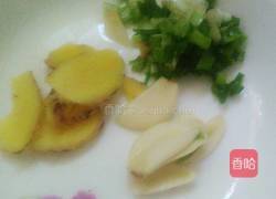 可乐鸡翅(我的黑暗料理)的做法图解2