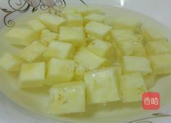 菠萝酸甜鸡的做法图解2