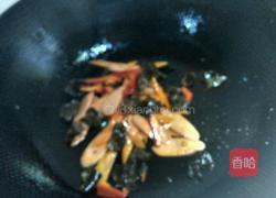 彩蔬炒乌冬面的做法图解5