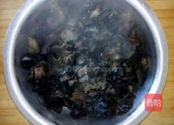 木耳拌海带的做法图解1