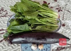 茄子炒菠菜的做法图解1