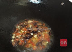 春色满园 煲仔年夜饭的做法图解8