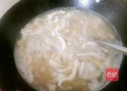 平菇瘦肉汤的做法图解6