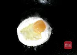 糖醋蛋的做法图解2