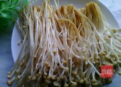 凉拌金针菇的做法图解1