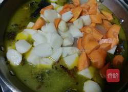 山药胡萝卜炖乌鸡的做法图解11