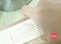 玉米和肉松寿司的做法图解9