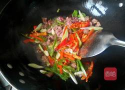 木耳炒肉(牛肉)的做法图解3