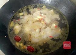 海带黄豆排骨汤的做法图解5