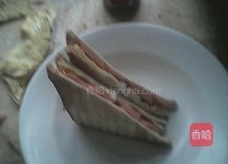 鸡蛋香肠三明治的做法图解5