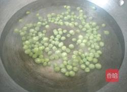 豌豆肉圆汤的做法图解4