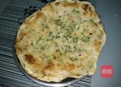 饺子皮葱香饼的做法图解12