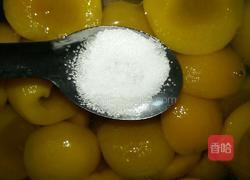 自制桃罐头的做法图解3