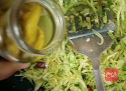 酸辣包菜的做法图解4