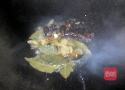 红焖猪手的做法图解2