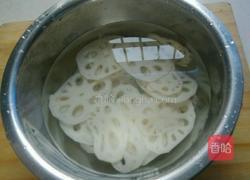 凉拌荷心的做法图解3