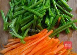  素炒豆芽的做法图解2