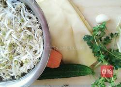 凉拌豆芽菜的做法图解1